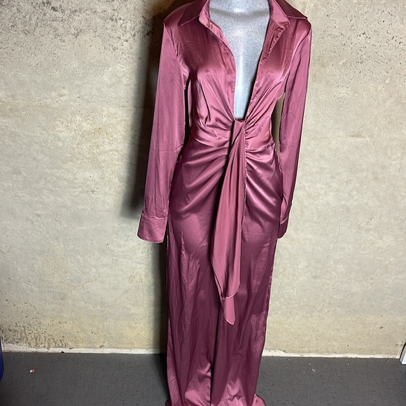 Fashion, nova satin jumpsuit - Picture 2 of 6
